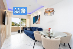 Classy 1st sea line apartment in the quiet area